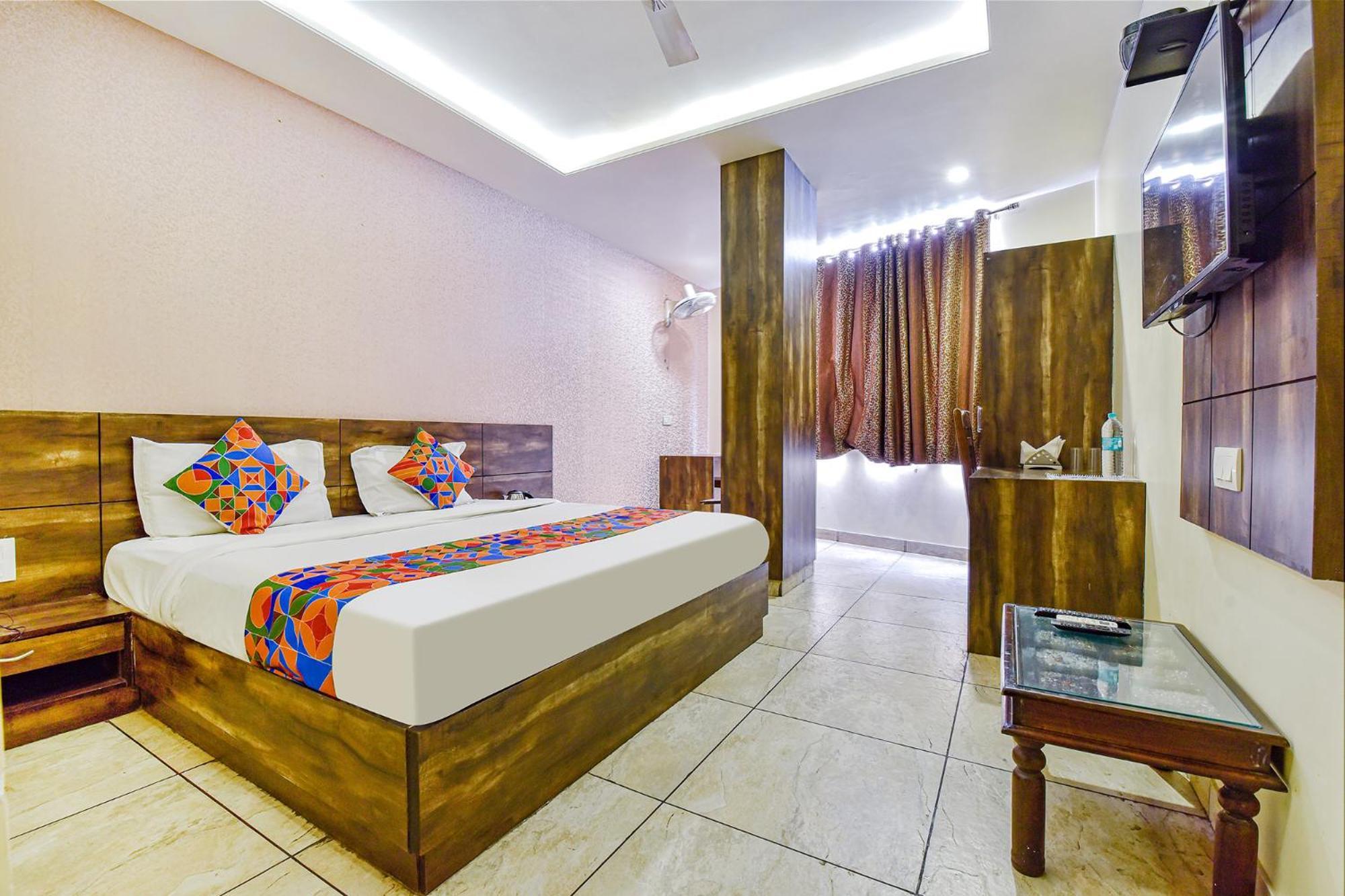 Fabhotel Padmawati Palace Джапур Экстерьер фото