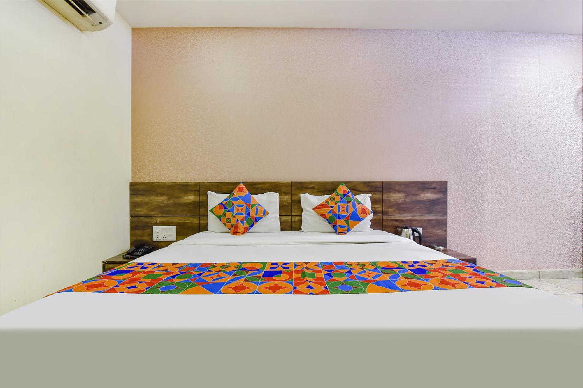 Fabhotel Padmawati Palace Джапур Экстерьер фото
