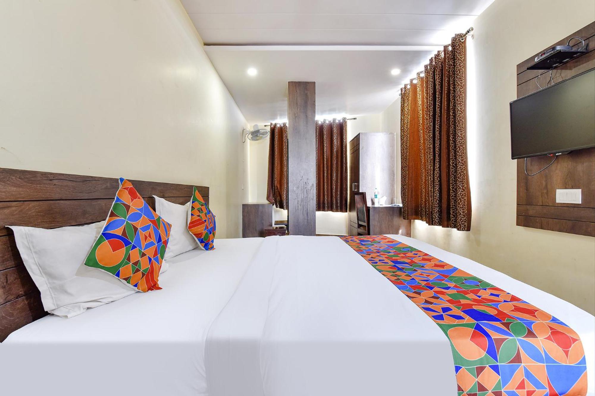 Fabhotel Padmawati Palace Джапур Экстерьер фото